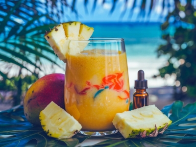 Smoothie tropical au CBD